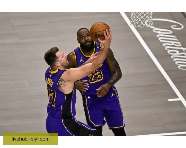 绿巨人领衔超级阵容马克西詹姆斯美队东契奇雷神斯图尔特争锋